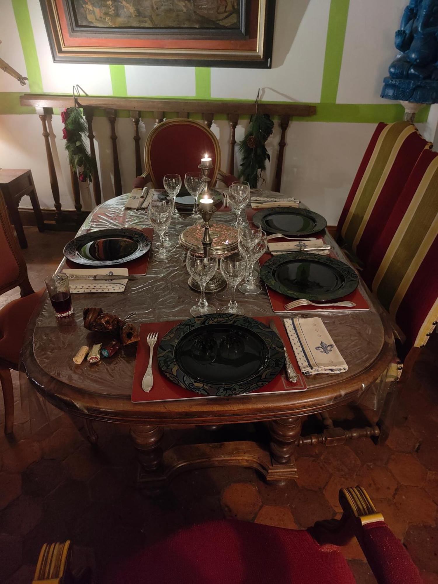 Bed and Breakfast La Taniere Des Tanneries Tonnerre Esterno foto