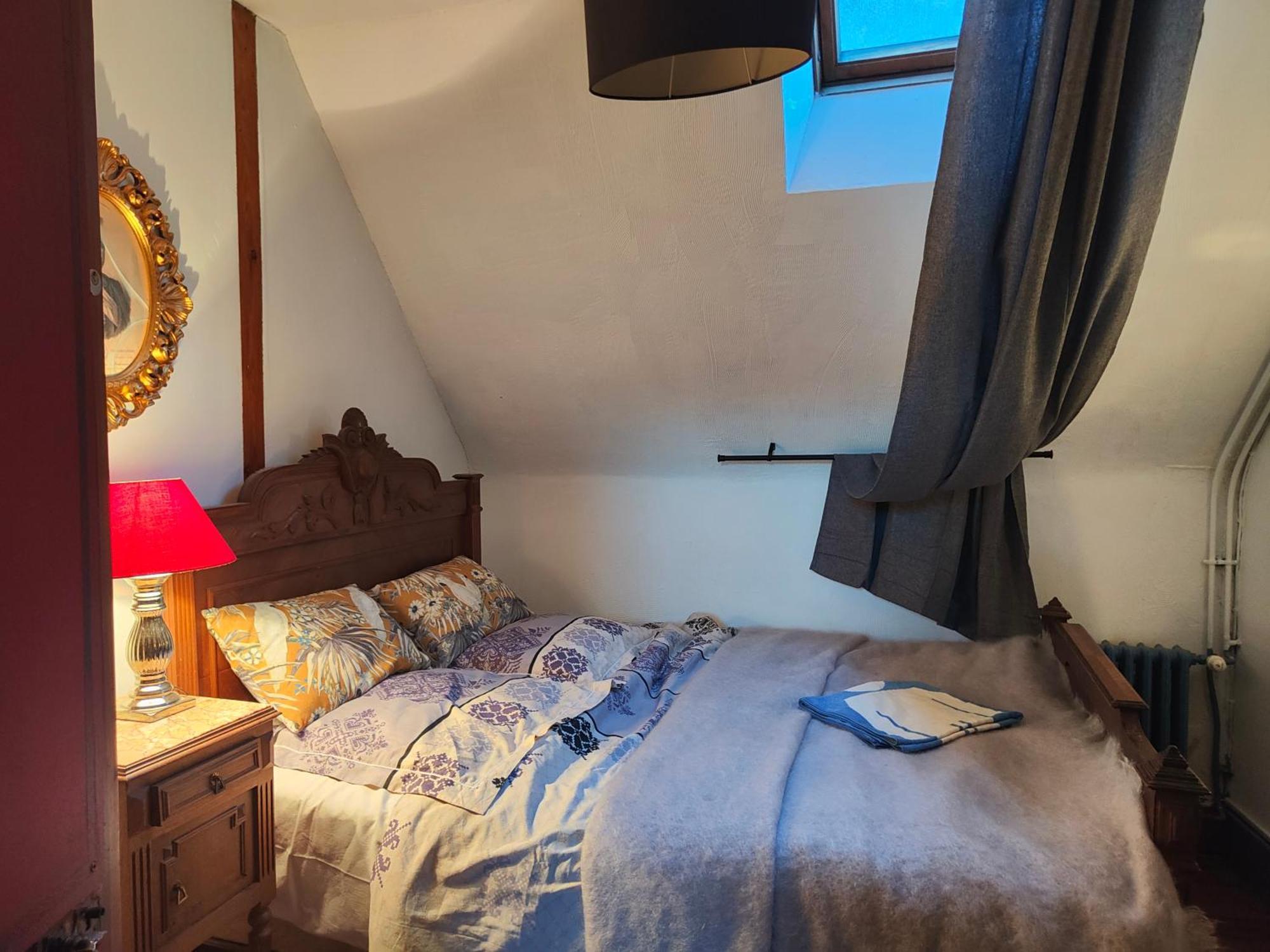 Bed and Breakfast La Taniere Des Tanneries Tonnerre Esterno foto